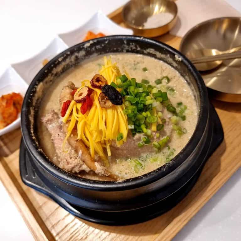 รีวิว The Tang สุขุมวิท 33/1 ซุปไก่ตุ๋นเกาหลีซัมแกทัง